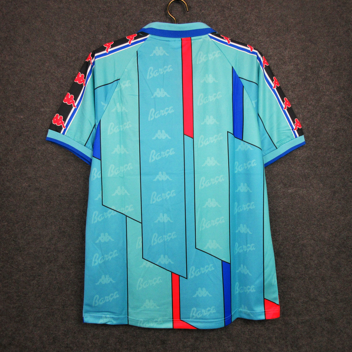 Barcelona 1995-1997 Away Retro Shirt // High Quality Classic Replica Retro Shirt // Free Worldwide Shipping!