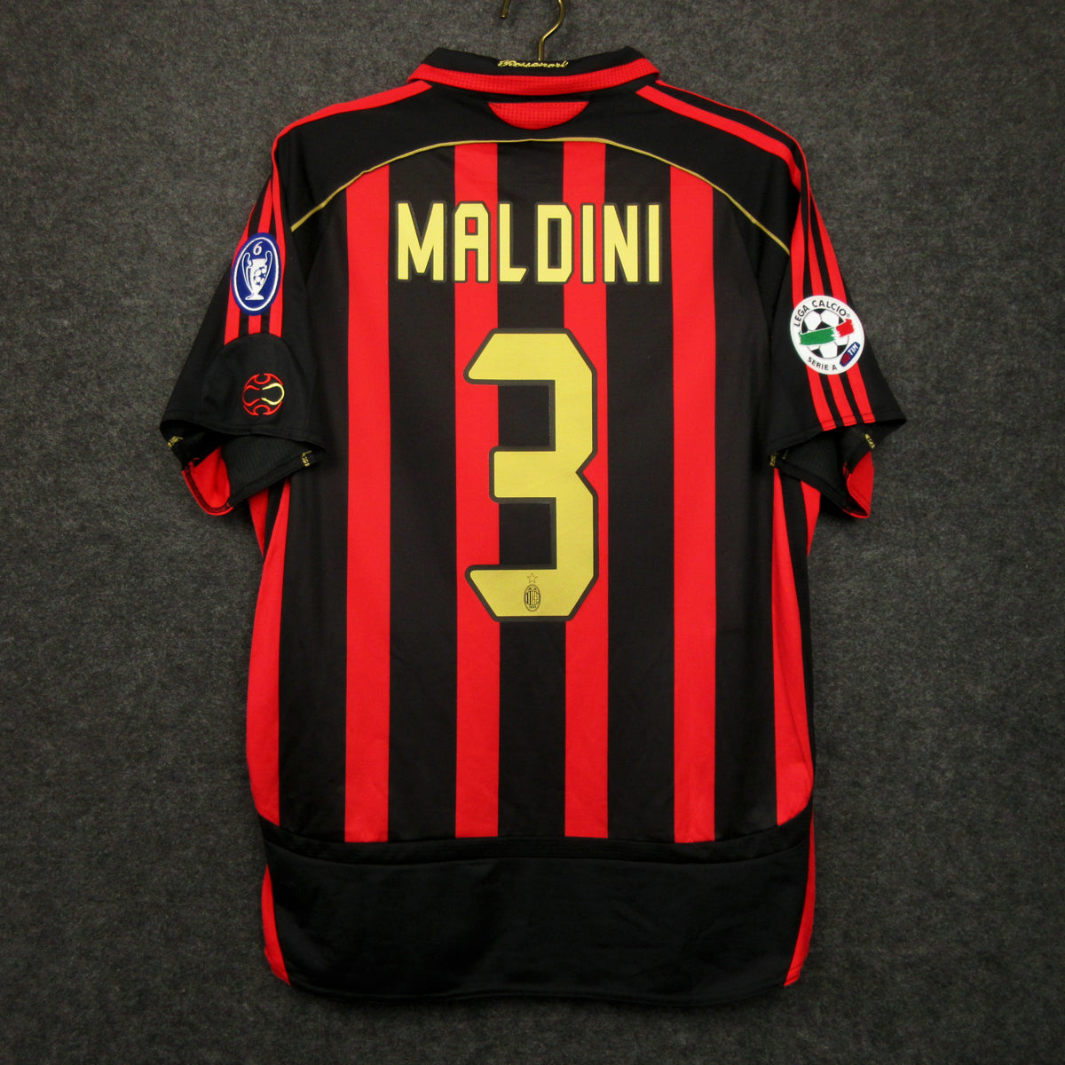 AC Milan 2006-2007 Retro Home Shirt // High Quality Classic Replica Retro Shirt // Free Worldwide Shipping!