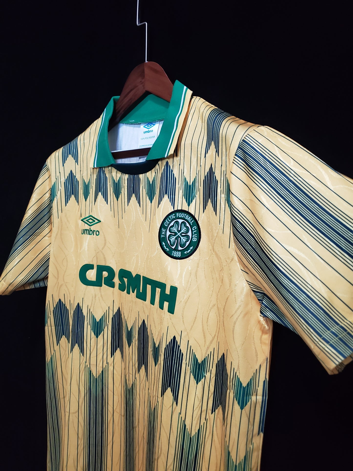 Celtic 1992-1993 Away Retro Shirt // High Quality Classic Replica Retro Shirt // Free Worldwide Shipping!