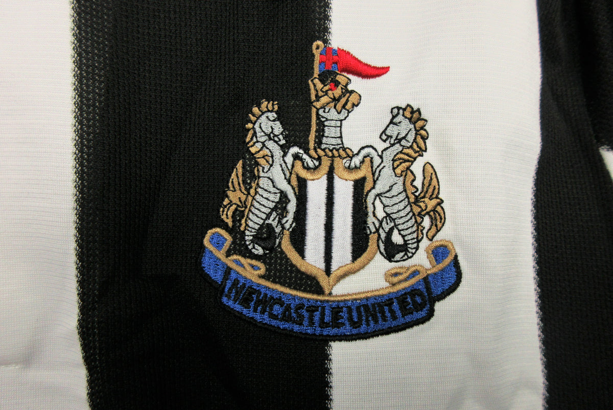 Newcastle United 1995-1997 Retro Home Shirt // High Quality Classic Replica Retro Shirt // Free Worldwide Shipping!