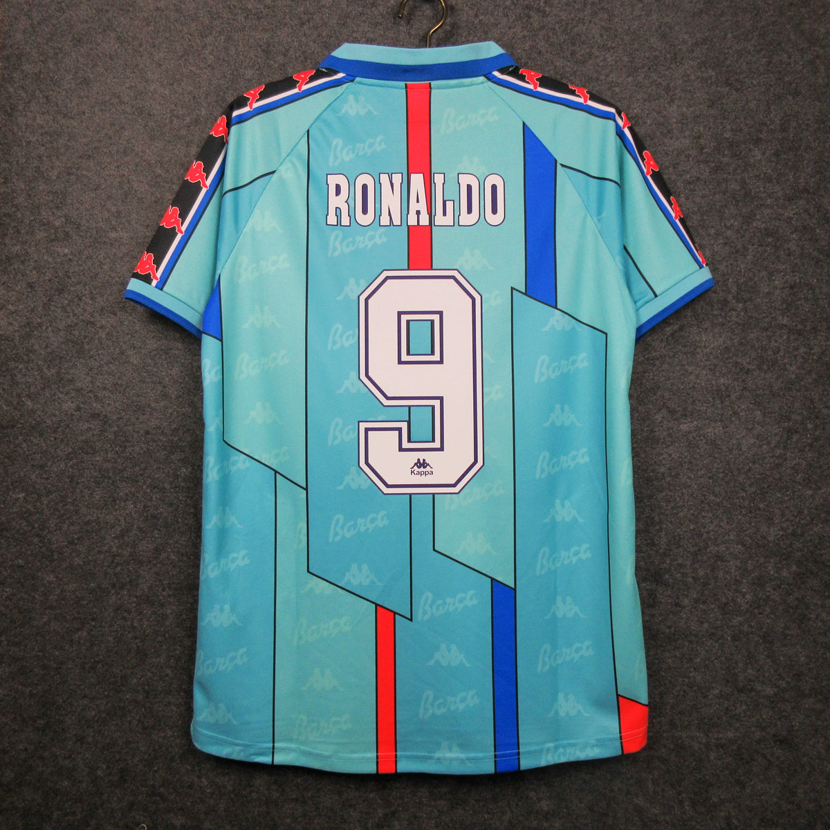 Barcelona 1995-1997 Away Retro Shirt // High Quality Classic Replica Retro Shirt // Free Worldwide Shipping!