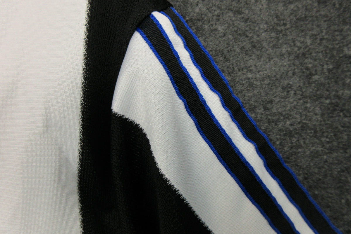 Newcastle United 1995-1997 Retro Home Shirt // High Quality Classic Replica Retro Shirt // Free Worldwide Shipping!
