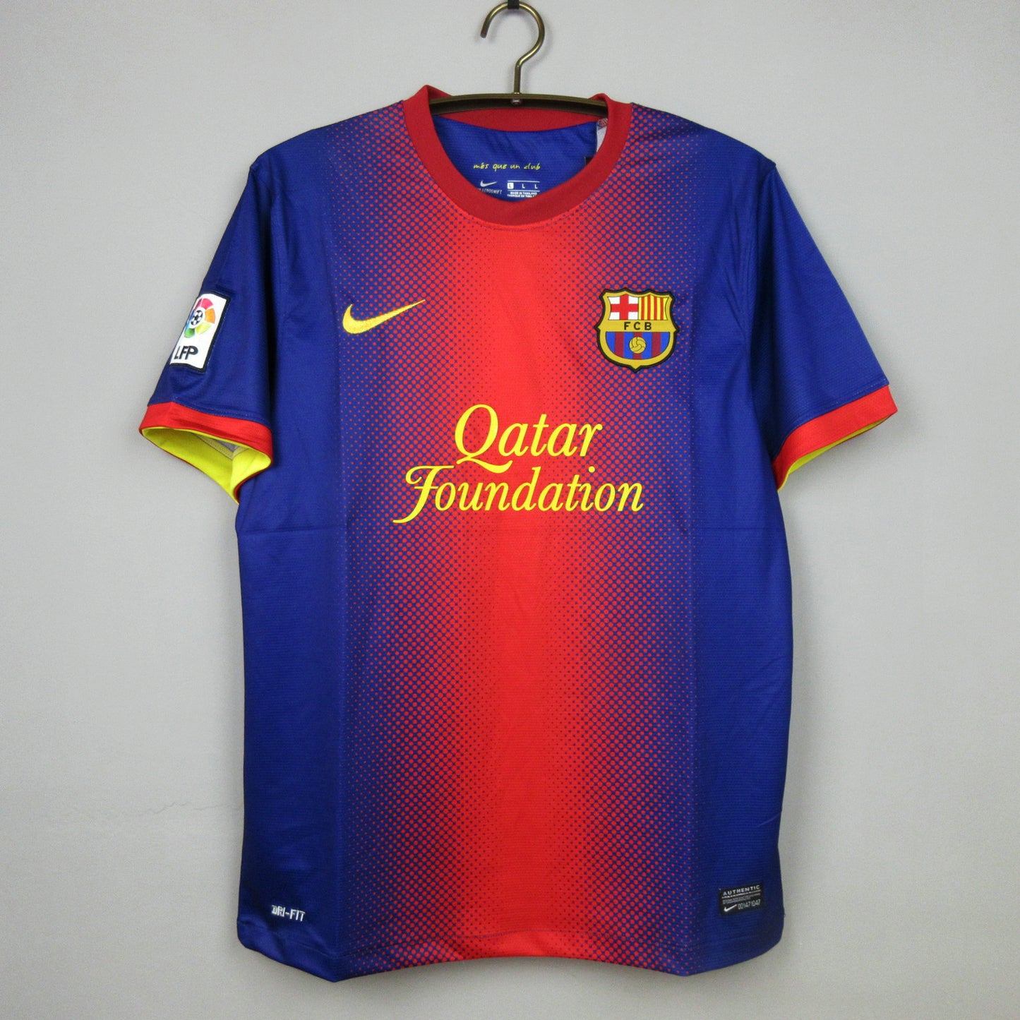 Barcelona 2012 Home Retro Shirt // High Quality Classic Replica Retro Shirt // Free Worldwide Shipping!