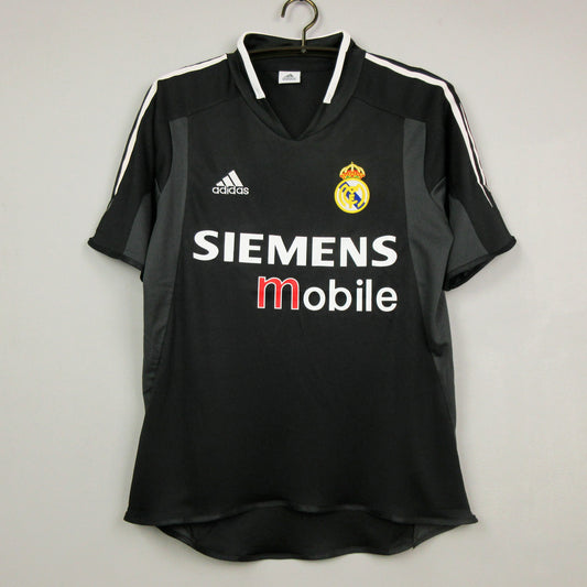 Real Madrid 2004-2005 Away Retro Shirt // High Quality Classic Replica Retro Shirt // Free Worldwide Shipping!