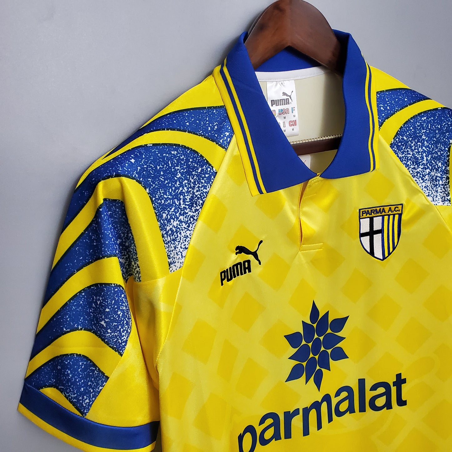 Parma 1995 Retro Away Shirt // High Quality Classic Replica Retro Shirt // Free Worldwide Shipping!