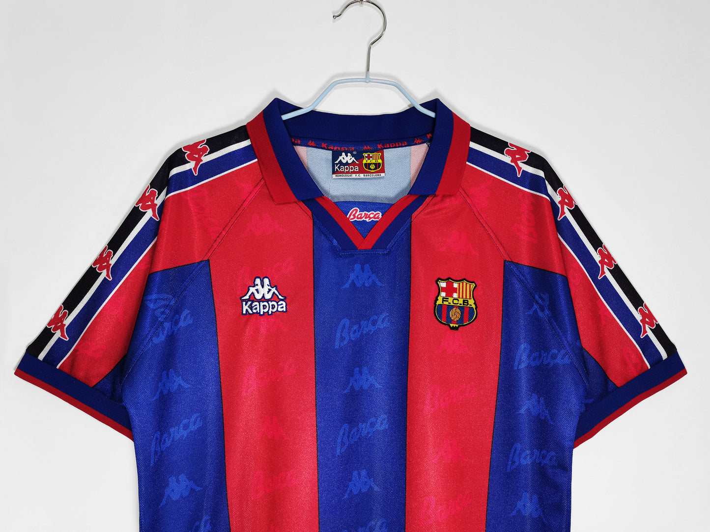 Barcelona 1995-1997 Home Retro Shirt // High Quality Classic Replica Retro Shirt // Free Worldwide Shipping!