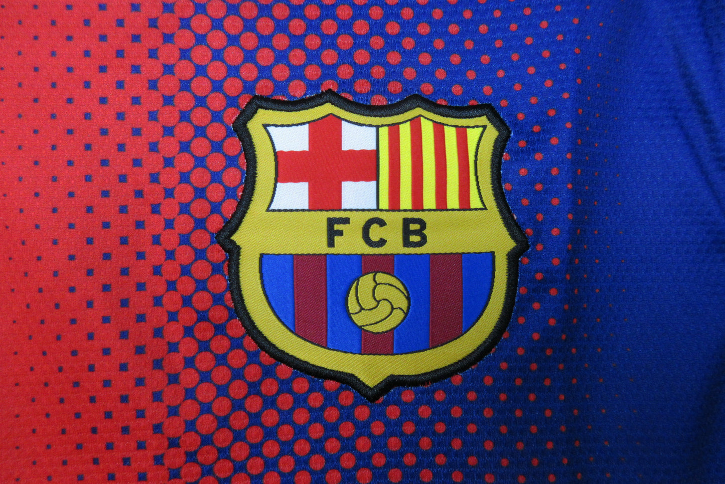 Barcelona 2012 Home Retro Shirt // High Quality Classic Replica Retro Shirt // Free Worldwide Shipping!