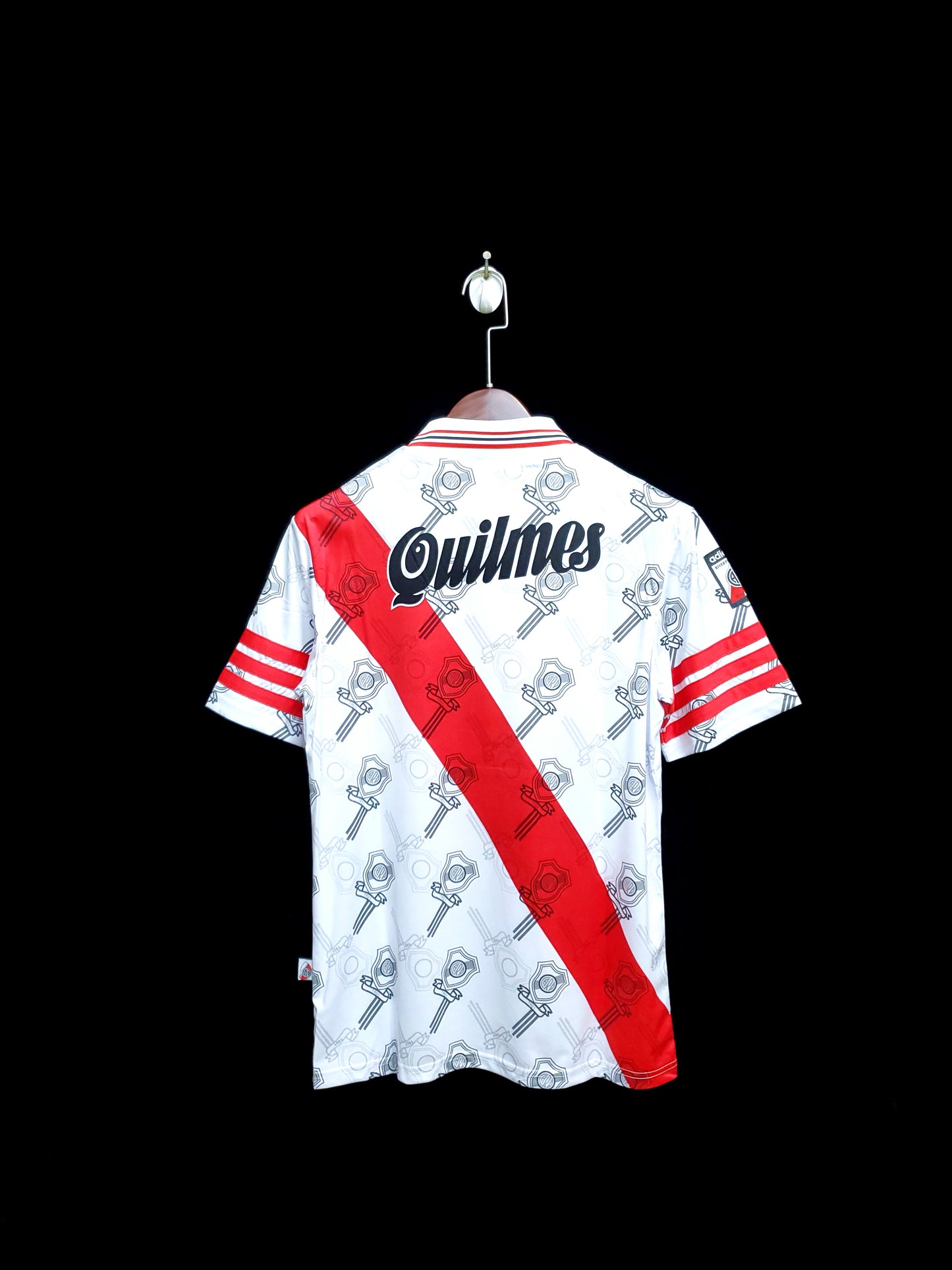 River Plate 1996 Home Retro Shirt // High Quality Classic Replica Retro Shirt // Free Worldwide Shipping!