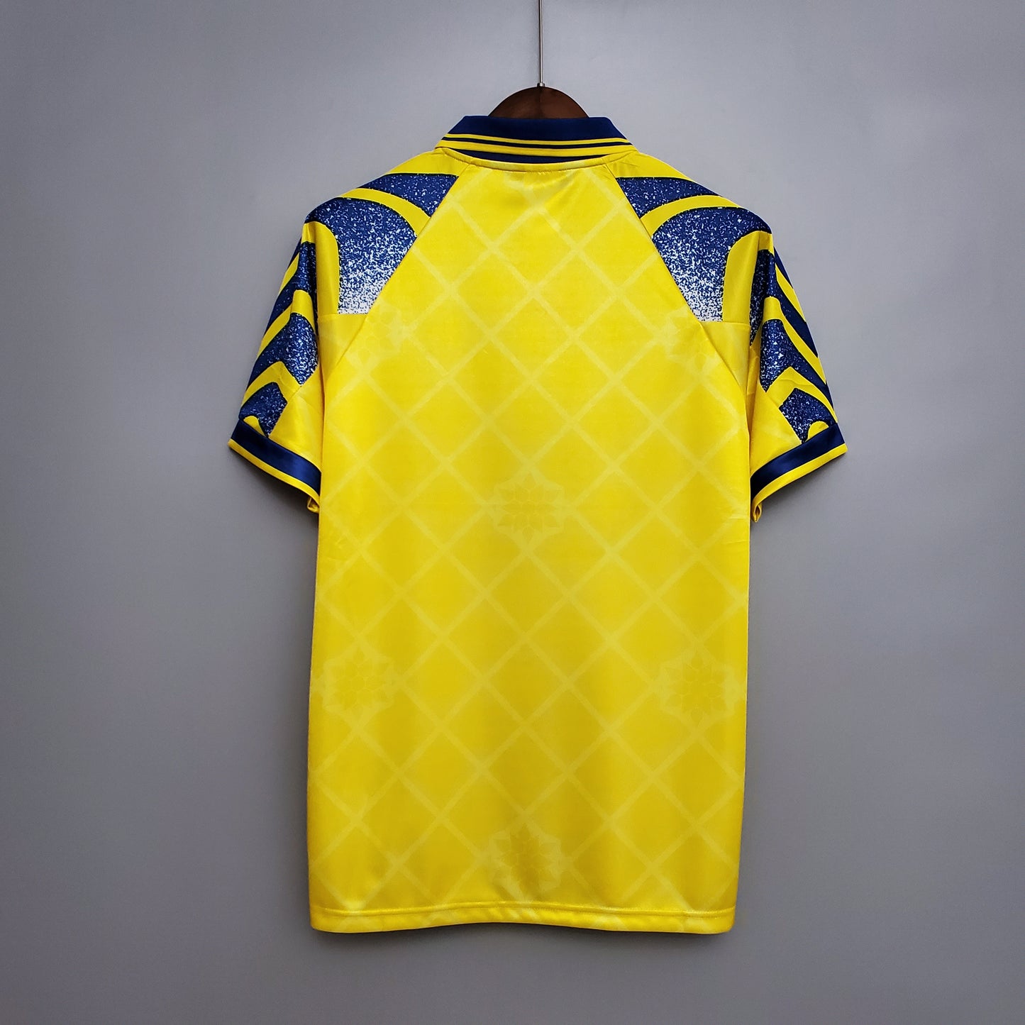 Parma 1995 Retro Away Shirt // High Quality Classic Replica Retro Shirt // Free Worldwide Shipping!